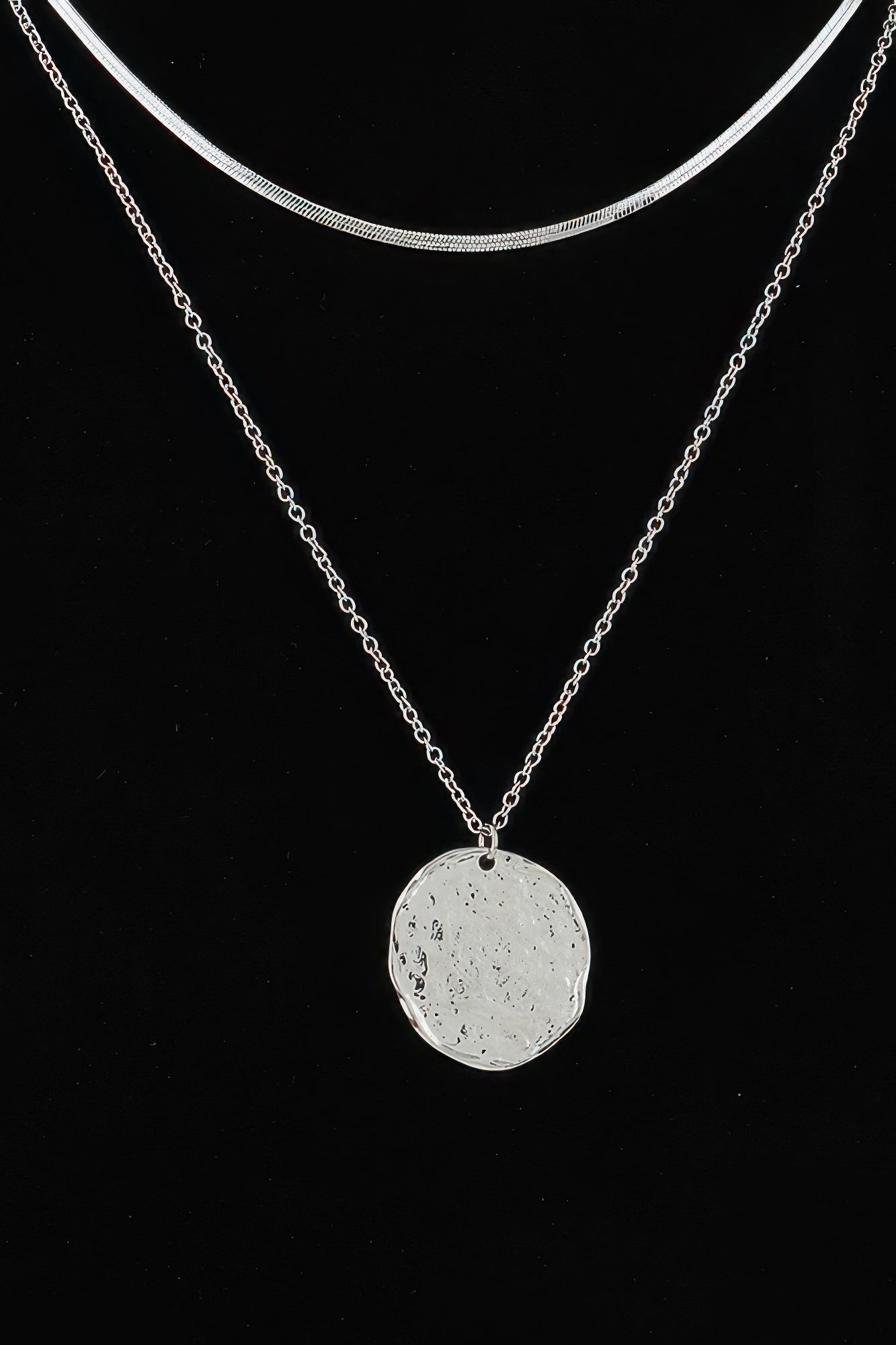 Double Hammered Pendant Chain Necklace