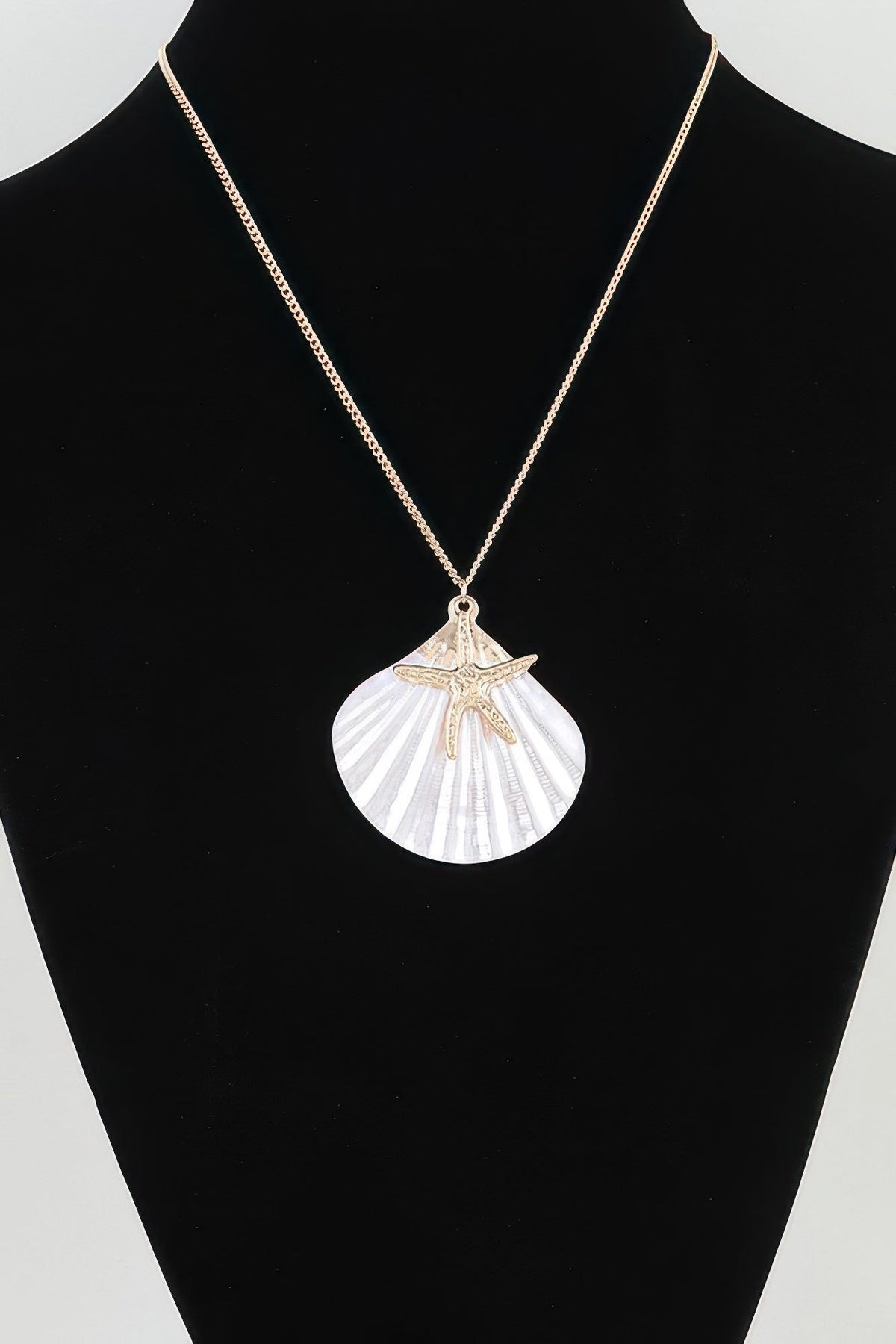 Multi Starfish Seashell Charm Necklace