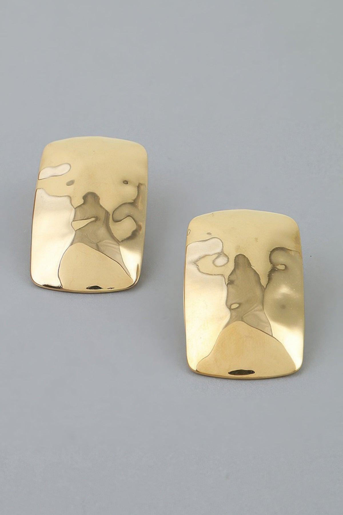 Hammered Cubic Frame Stud Earrings