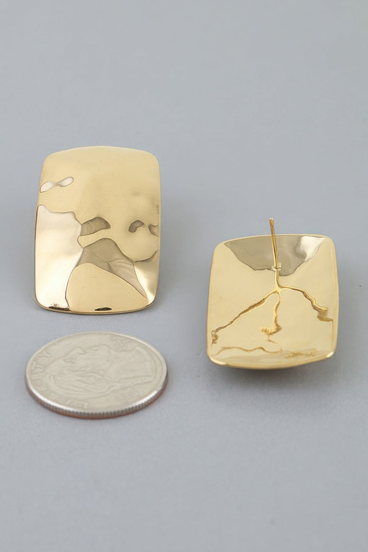 Hammered Cubic Frame Stud Earrings