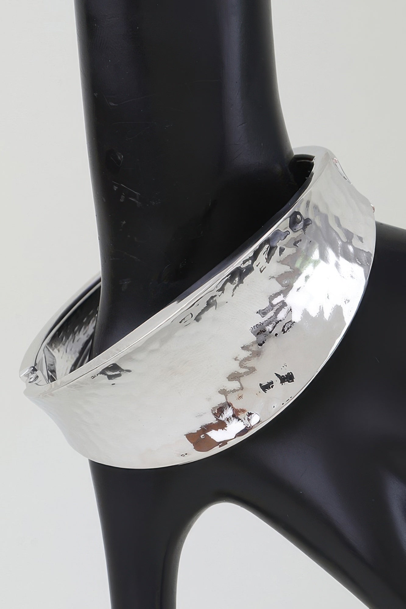 Hammered Leaf Clasp Cuff Bracelet