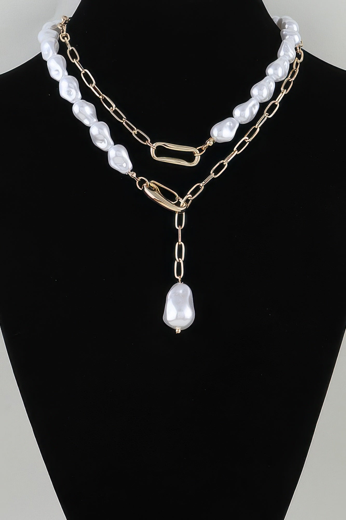 Stone Beaded Chain Clasp Statement Necklace