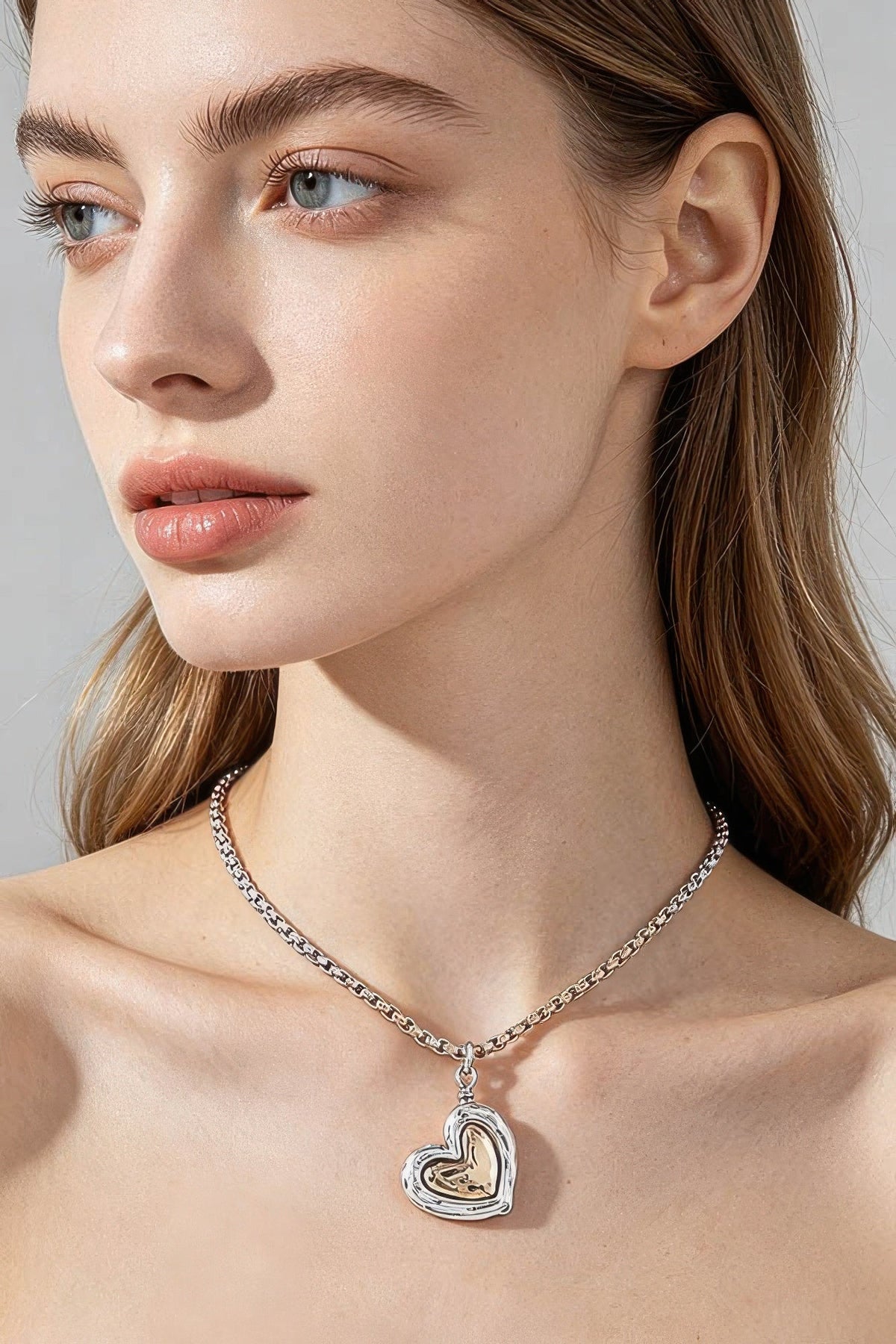 Hammered Heart Box Chain Necklace