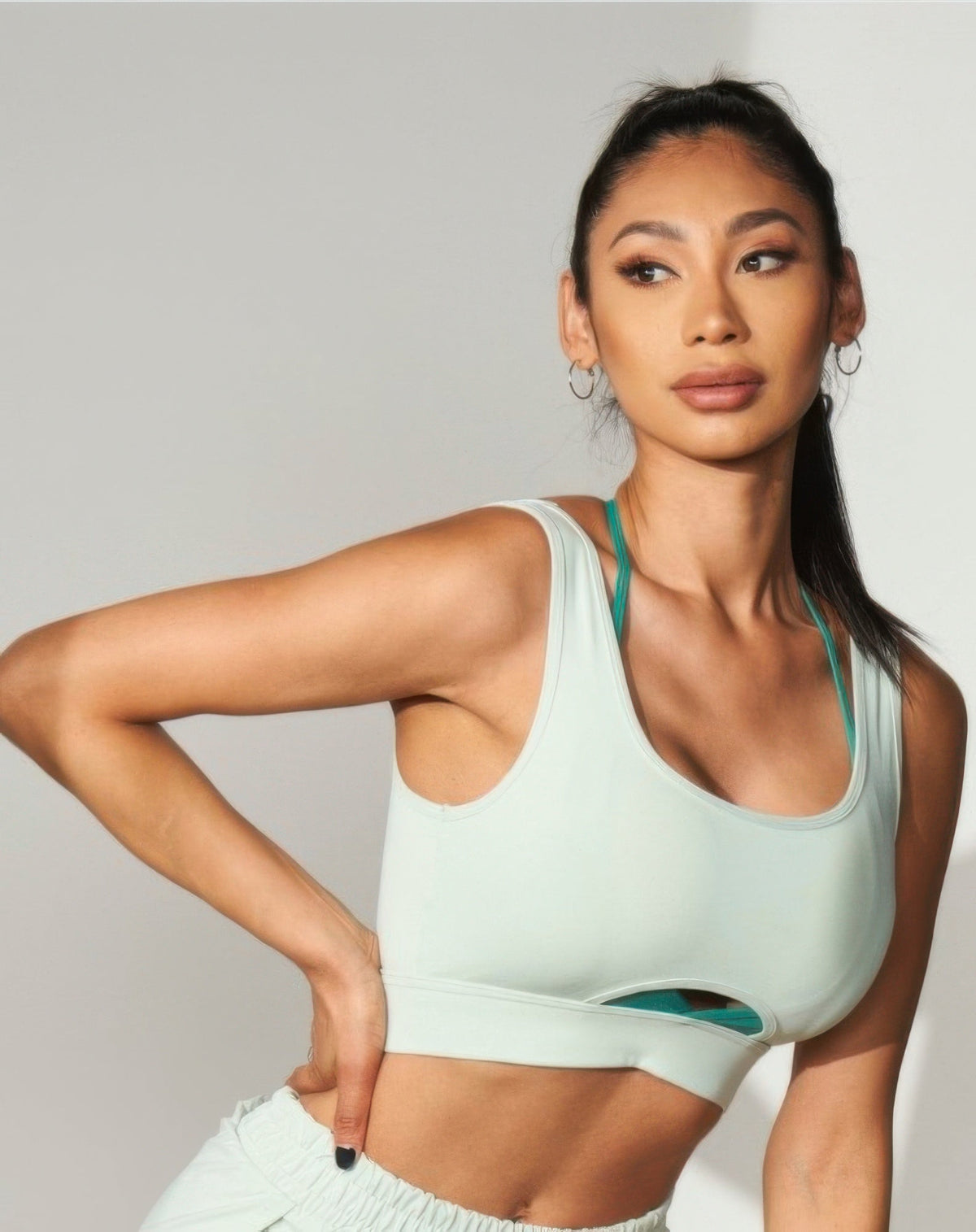 Sports Bra With Front Cut Out