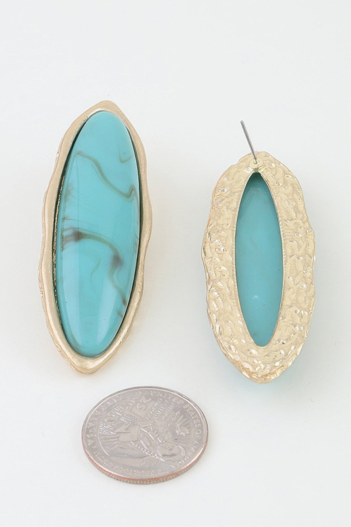 Minimal Ripple Oval Stone Earrings