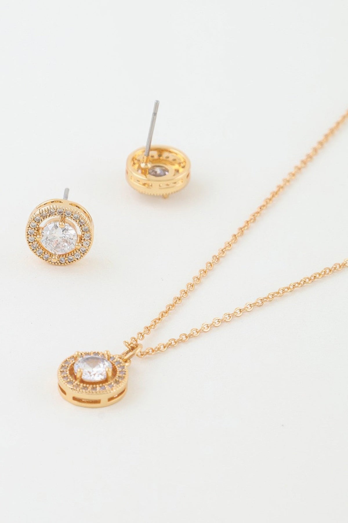 Bejeweled Rhinestone Pendant Necklace Set