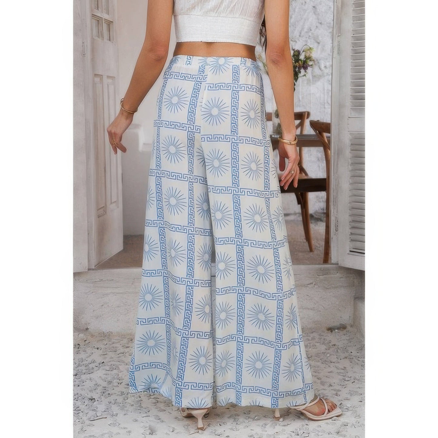 Allover Print Drawstring Pockets Wide Leg Pants See size chart under “more details”