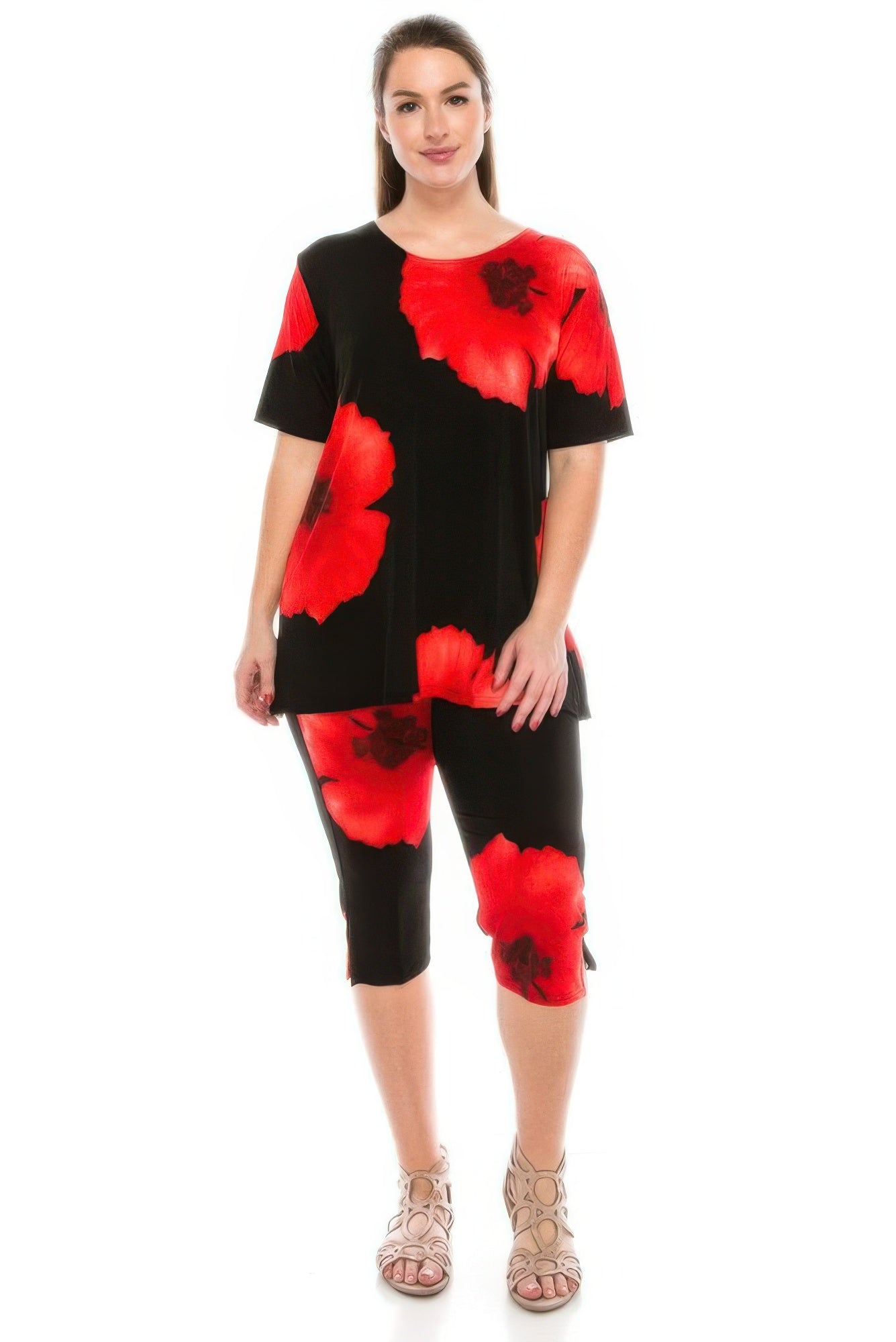 Conjunto de Blusa y Capri con Estampado Floral Ver tabla de tallas en "más detalles"