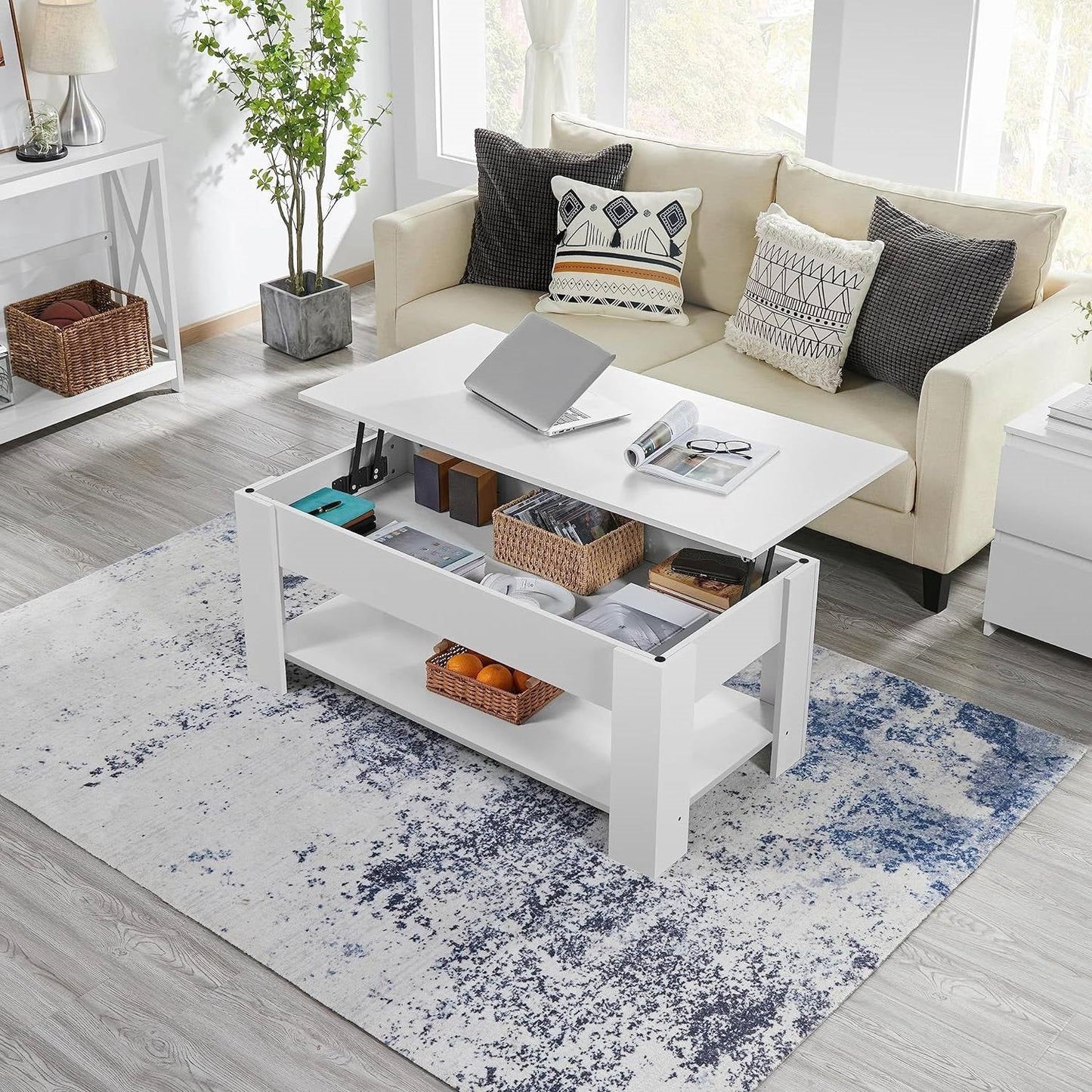 Mesa de centro elevable Escritorio portátil Bandeja para TV en acabado de madera blanca