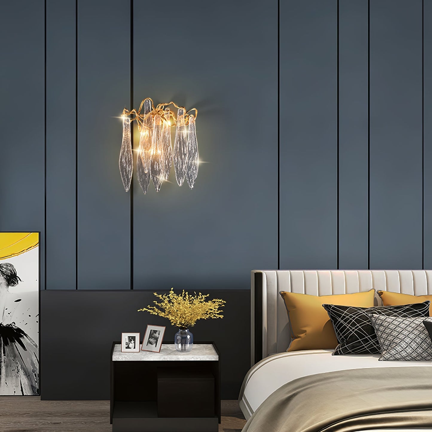 Lámpara de pared de cristal con cascada de latón