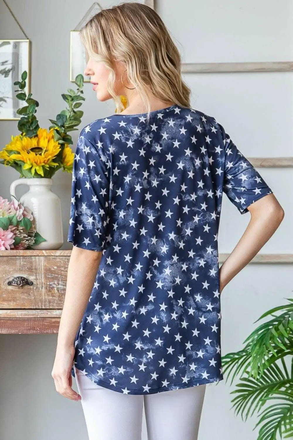 T-Shirts Trendsi Shorts - Whimsical star print babydoll top