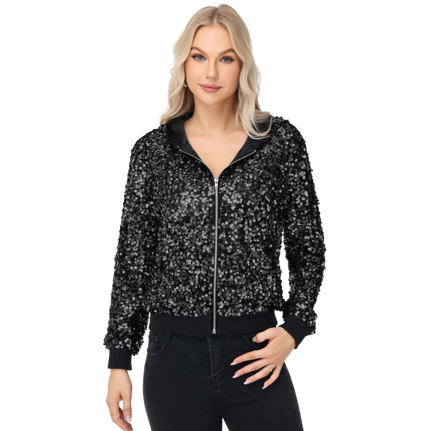 Chaqueta con capucha y cremallera con adornos de lentejuelas y ribetes acanalados