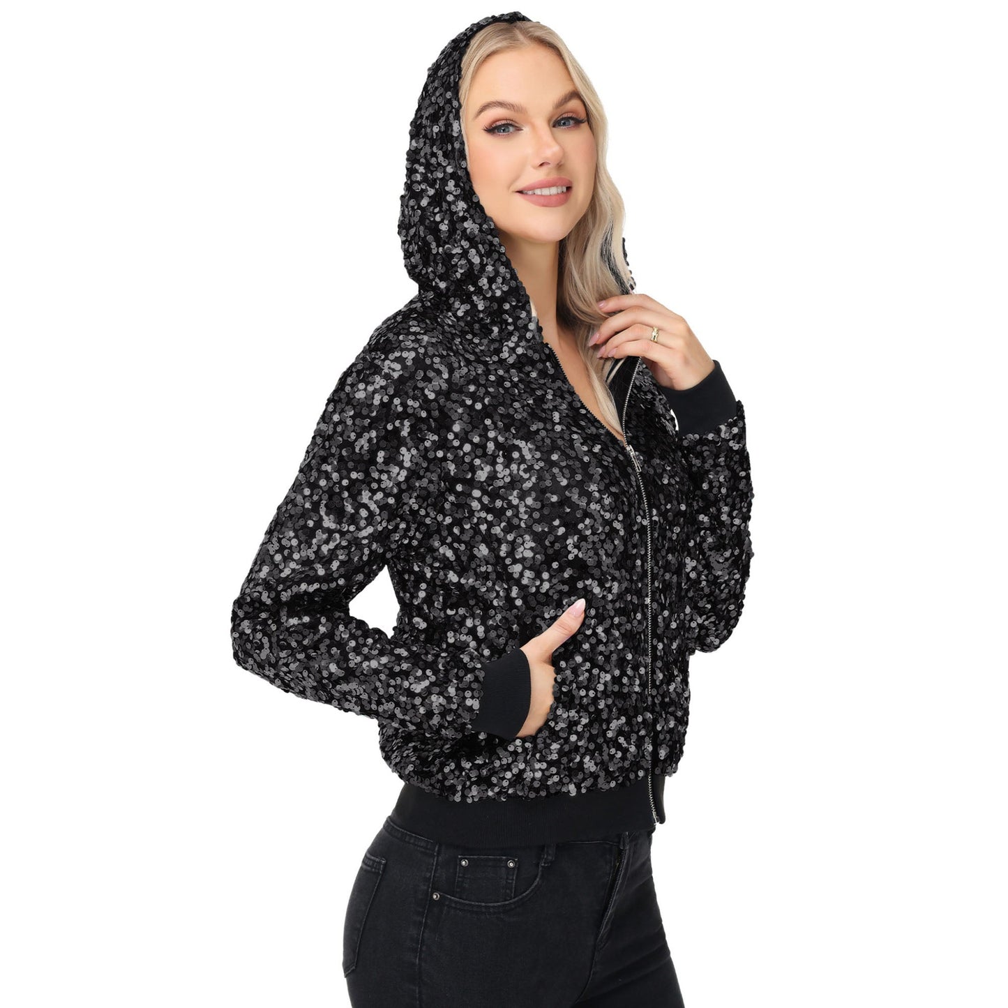 Chaqueta con capucha y cremallera con adornos de lentejuelas y ribetes acanalados