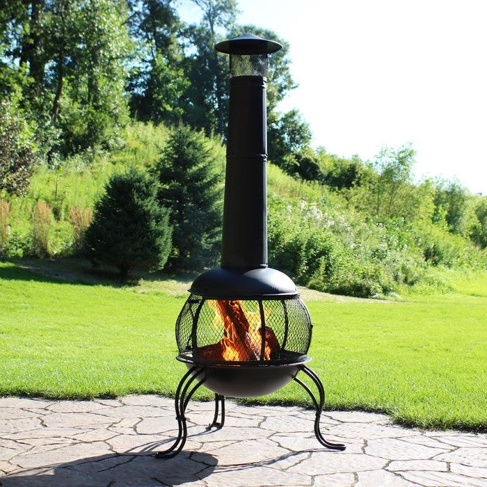 Chimenea de leña de acero negro