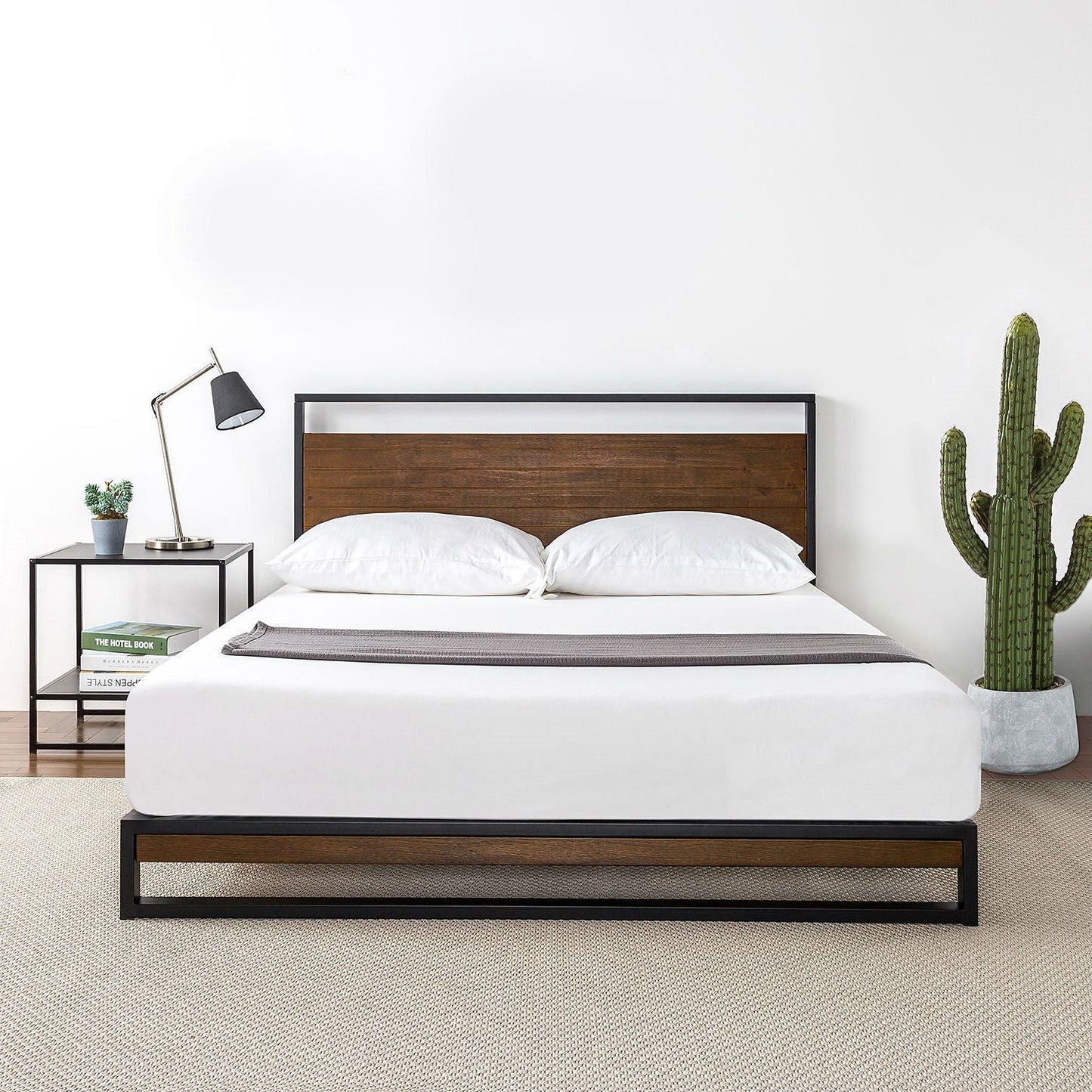 Base de cama de plataforma de metal y madera tamaño matrimonial con cabecera