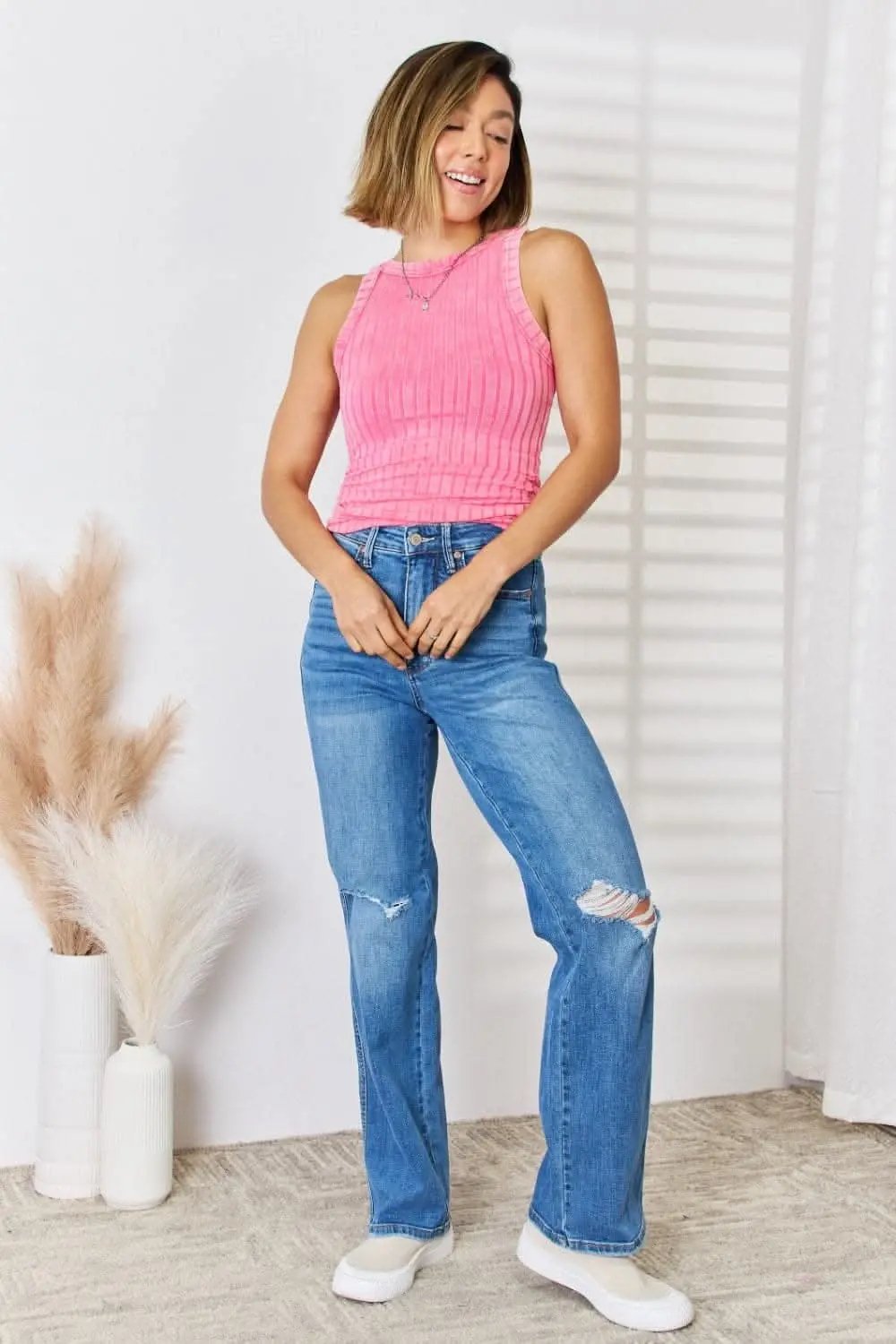 Shorts Trendsi Ribbed Tank Top Women's Casual Basic Everyday Top Soft & Stretchy