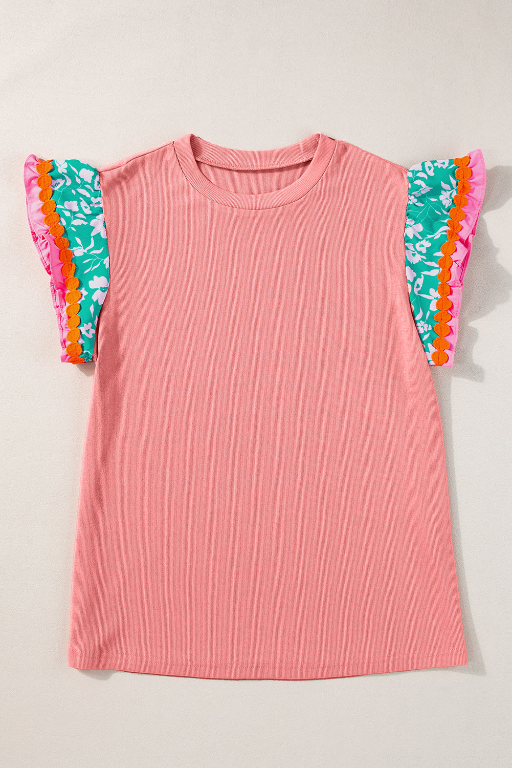 Top de manga floral con contraste de ricrac flor de durazno