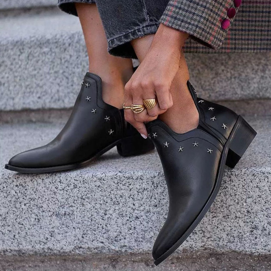Women's Ankle Boots With Metal Decoration