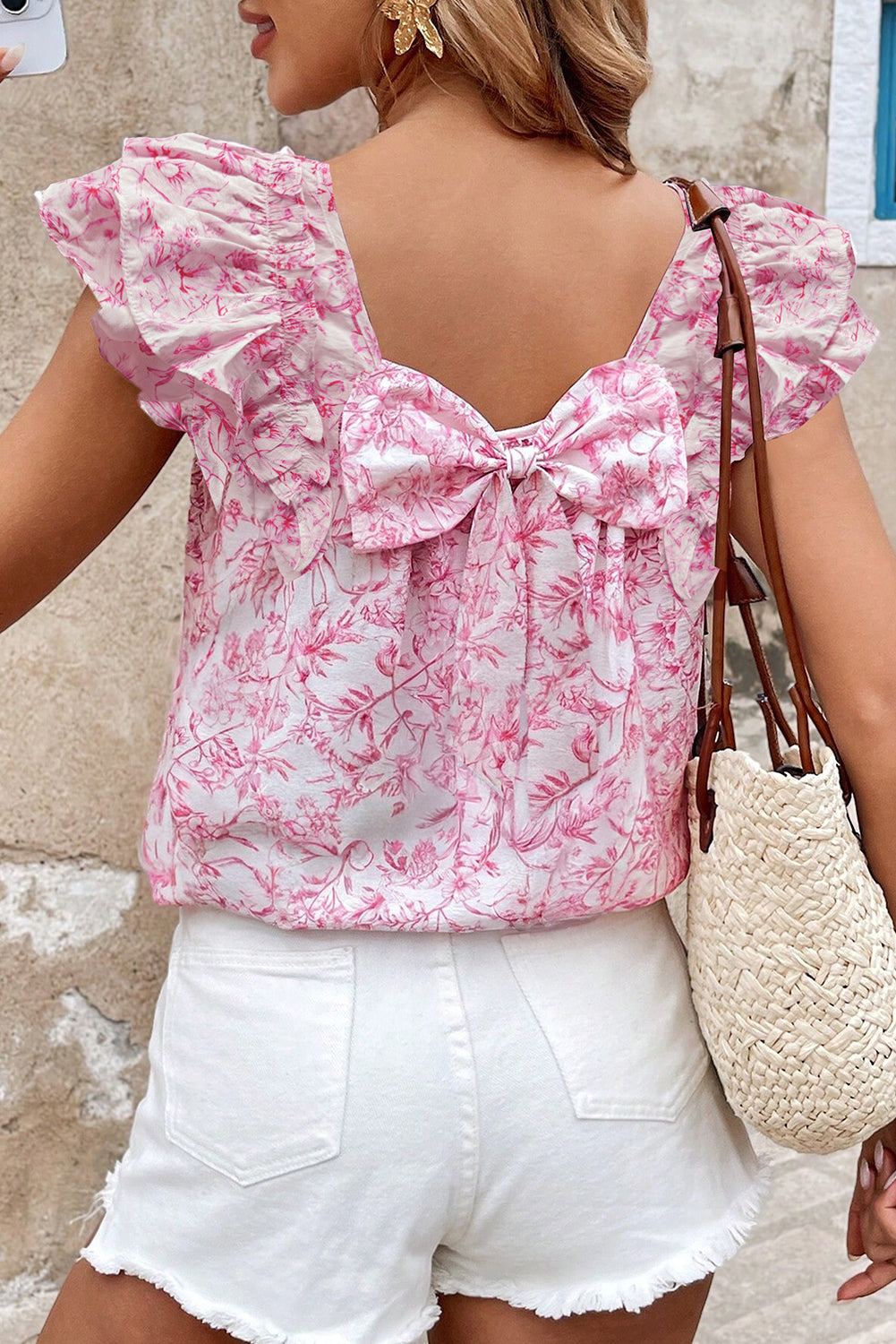 Blusa con lazo en la espalda, manga corta con volantes y estampado floral rosa