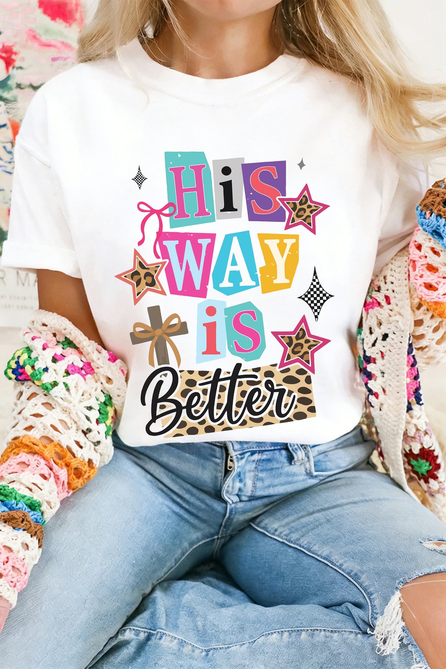 Camiseta Blanca de Celebración de Pascua "Su Camino Es Mejor"