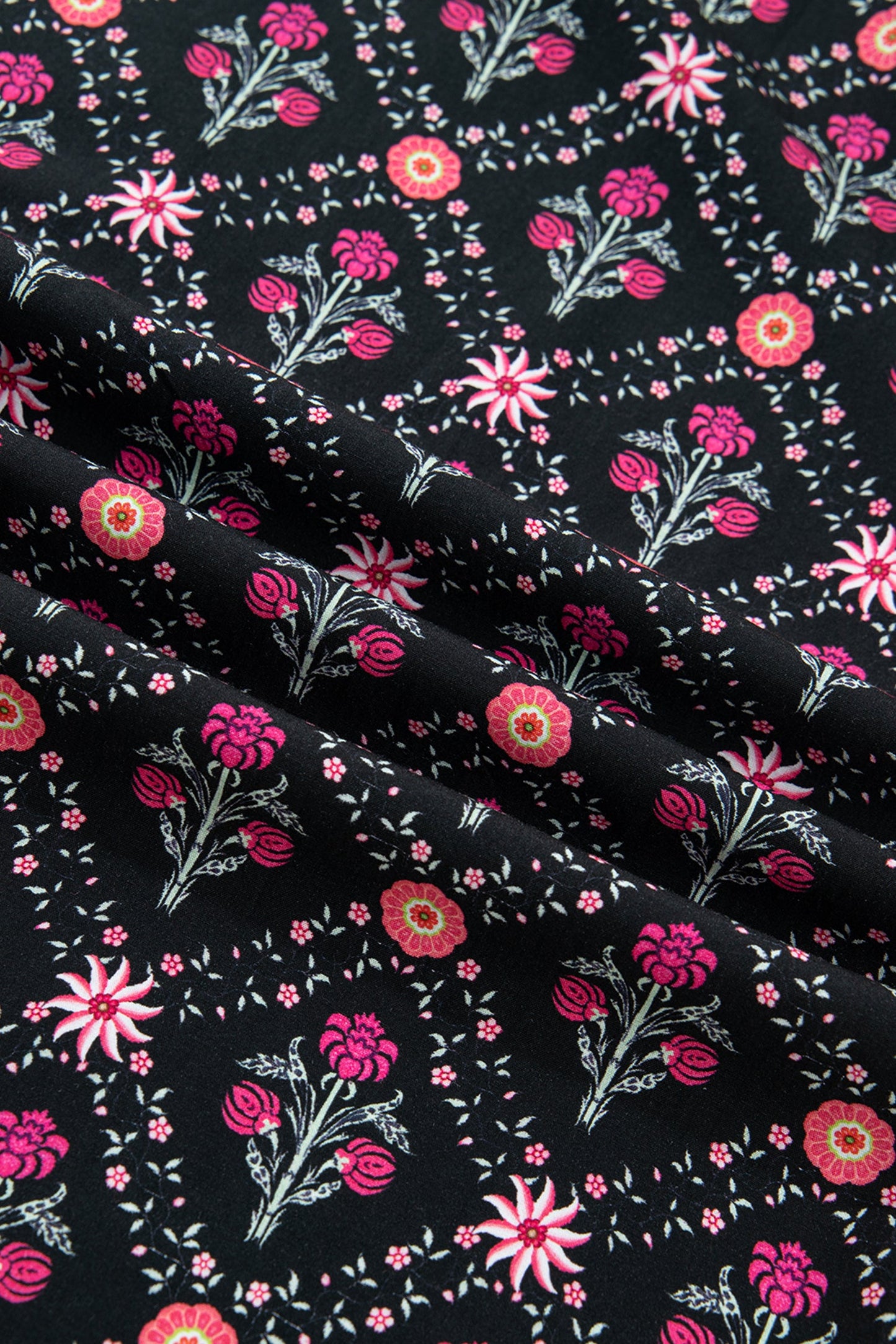 Blusa vintage floral con escote en V de contraste negro y manga tres cuartos