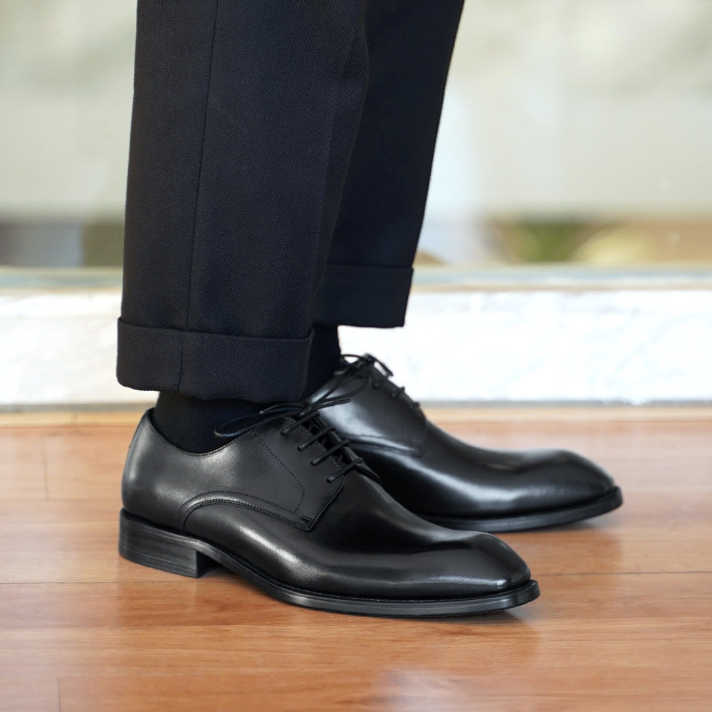 Men's Distressed Square-Toe Shoes