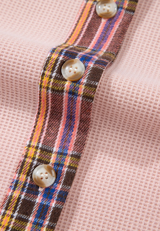Chaqueta tipo camisa con capucha y cordón, patchwork de cuadros y tejido de gofre