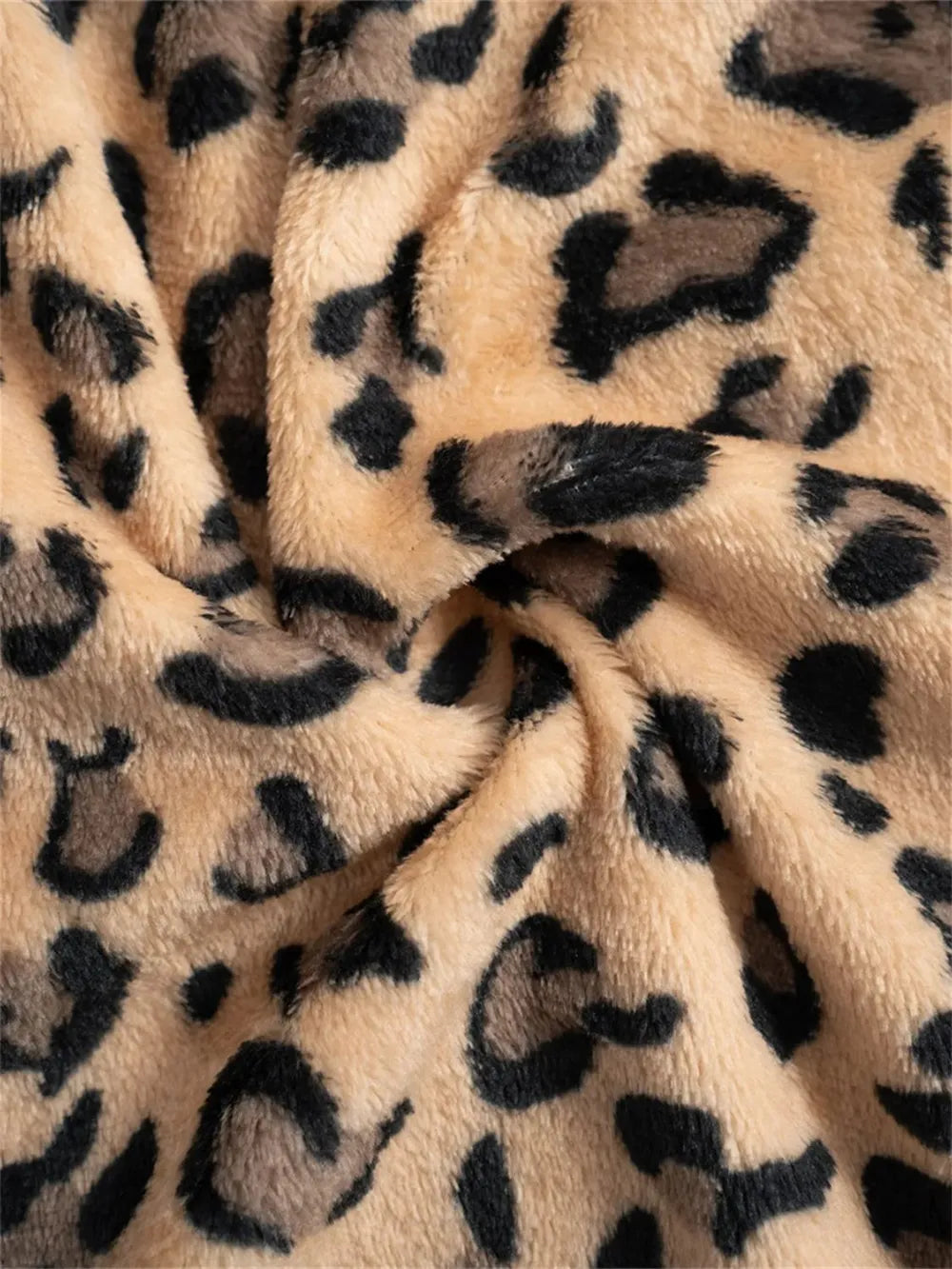 Pantalones de felpa anchos con estampado de leopardo