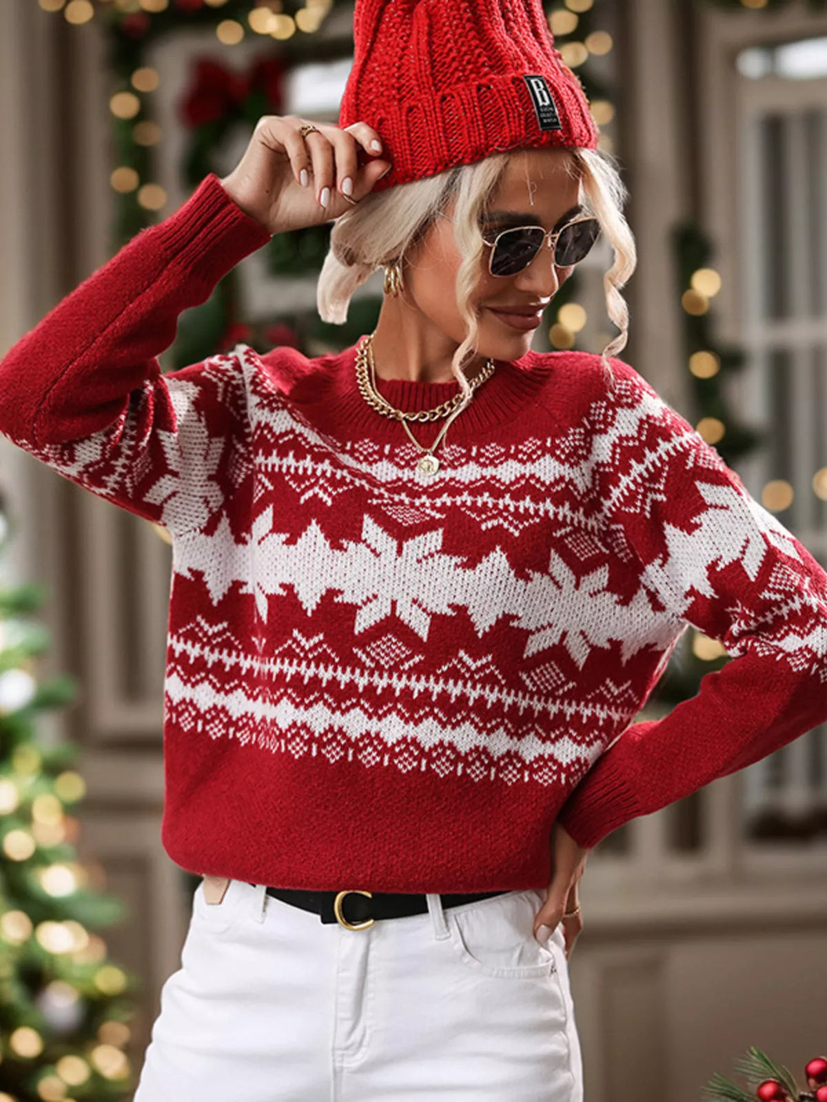 Snowflake Pattern Round Neck Sweater