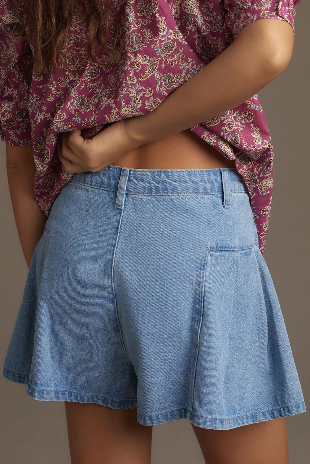 Pantalones cortos acampanados de mezclilla azul atardecer