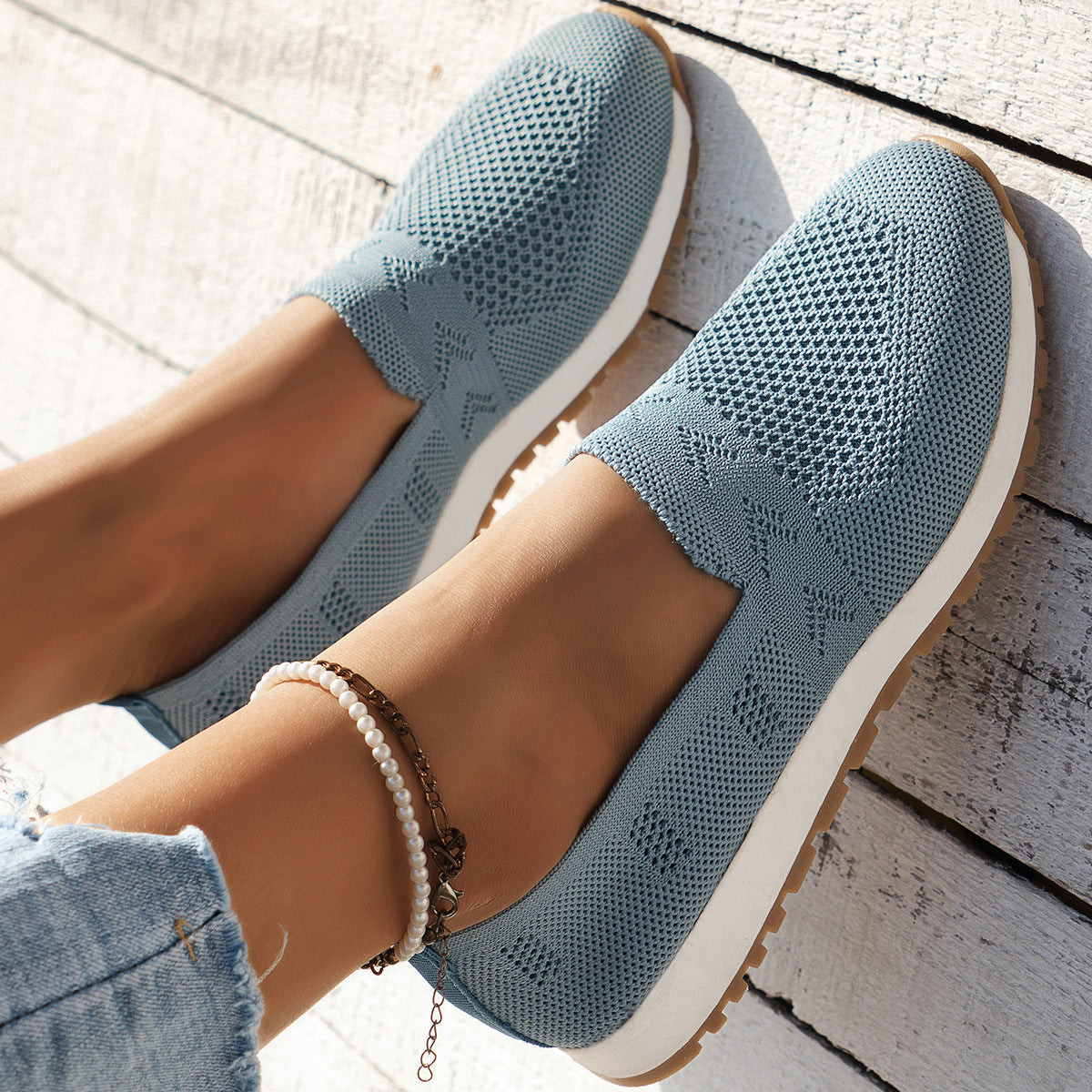 Women's Fashion Mesh Breathable Casual Flats