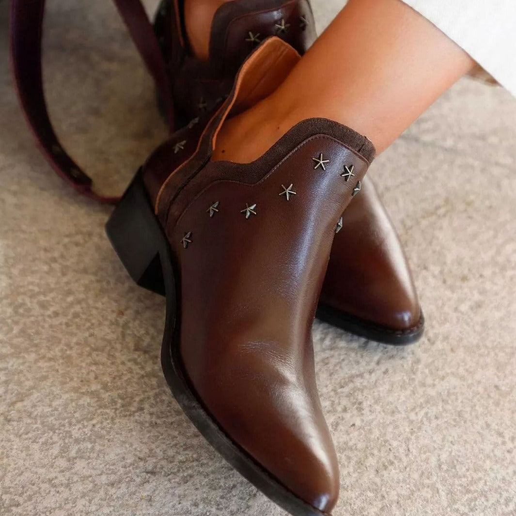 Women's Ankle Boots With Metal Decoration