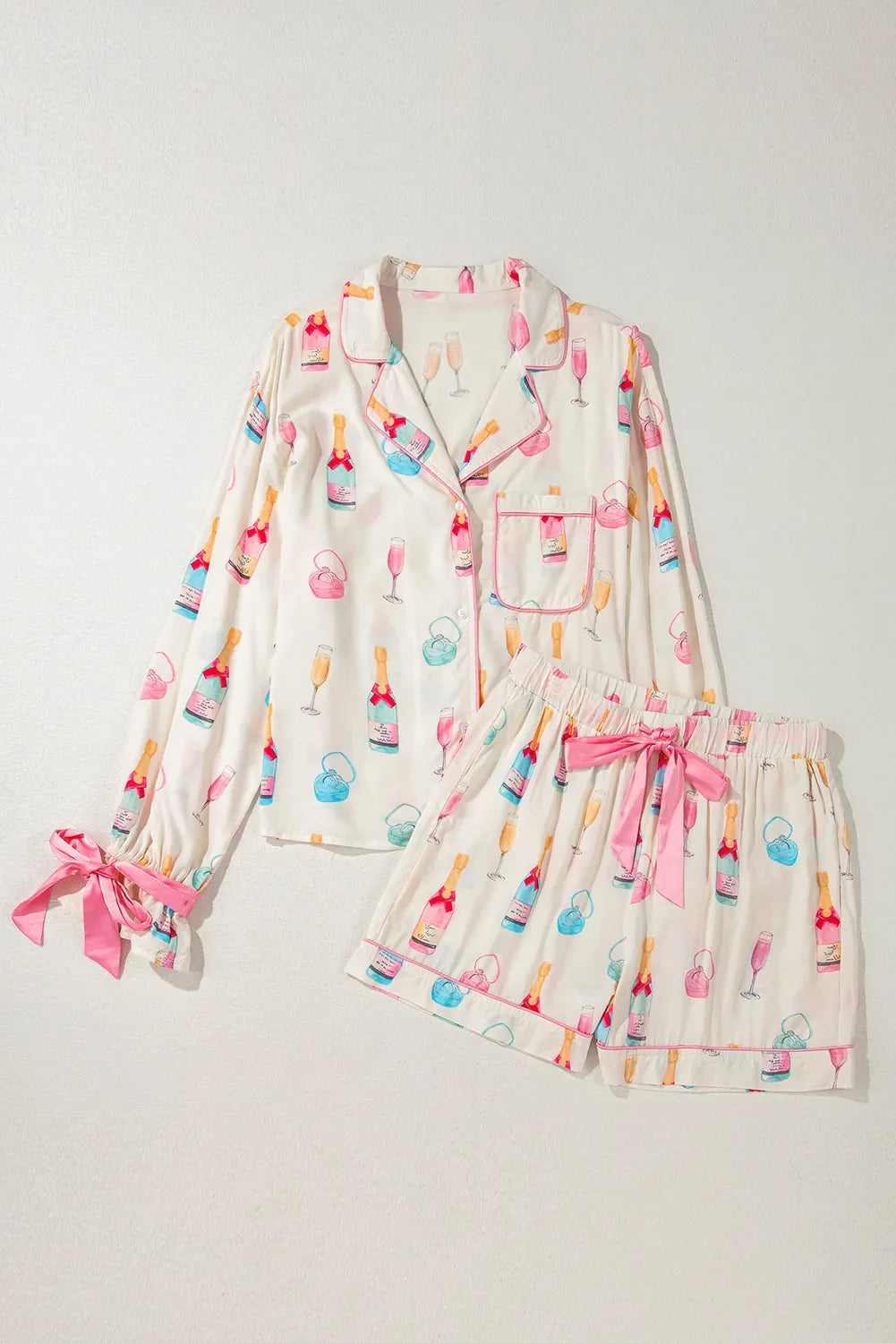 Conjunto de descanso de top con cuello y lazo estampado y shorts con cordón
