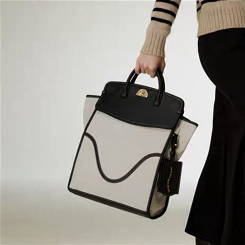 Stylish Niche Casual Backpack For Commuting And Travel
