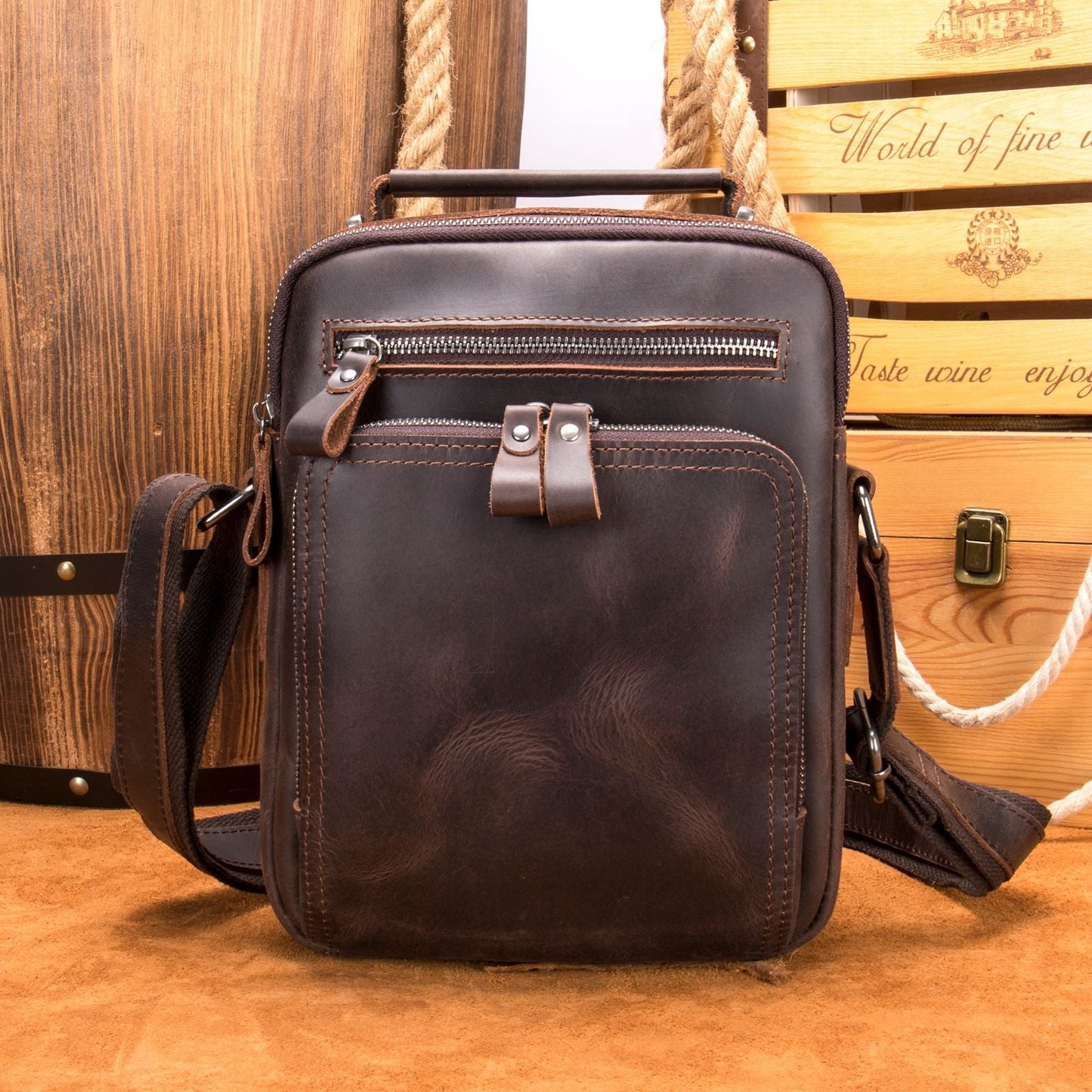 Leather Retro Shoulder Messenger Bag