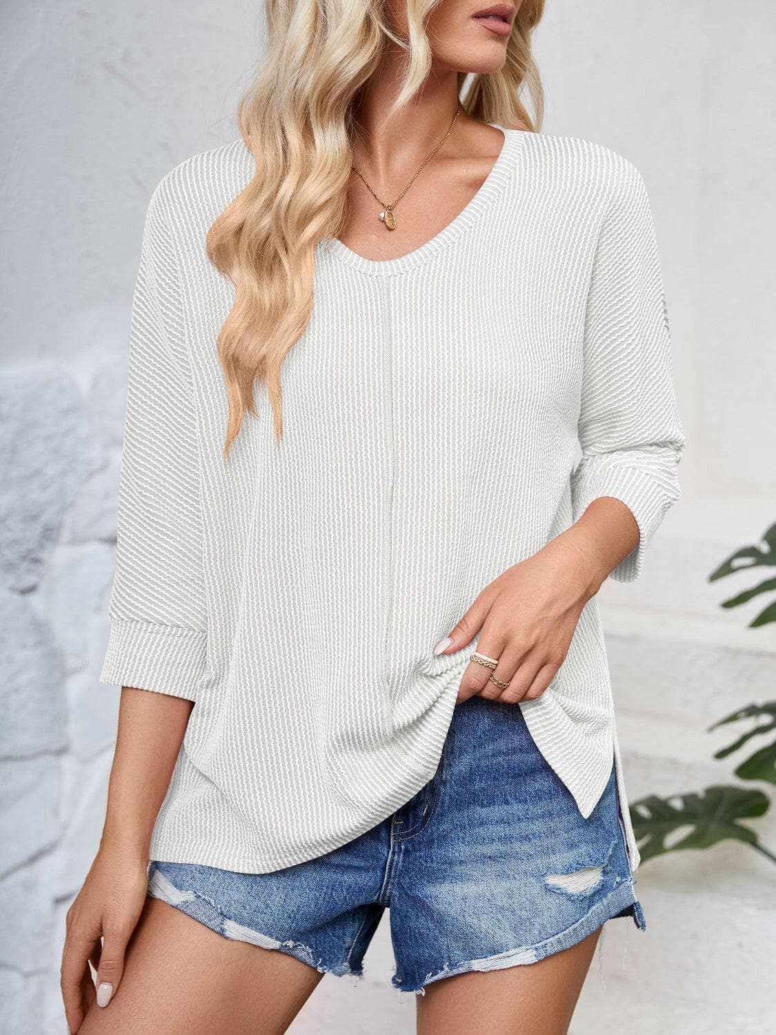 T-Shirts Trendsi just arrived - Textured 3/4 sleeve blouse