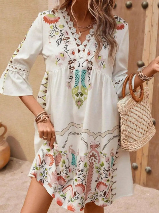Vestido de tres cuartos con encaje y transparencias Trendsi