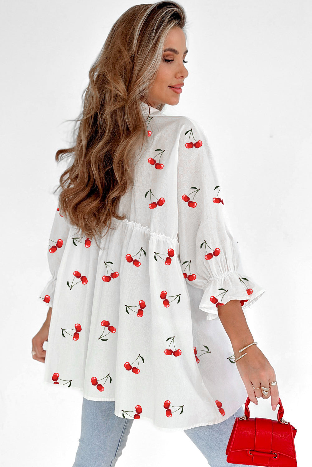 Blusa con cuello, manga con volante, estampado de cerezas blancas y detalle de volantes, estilo babydoll