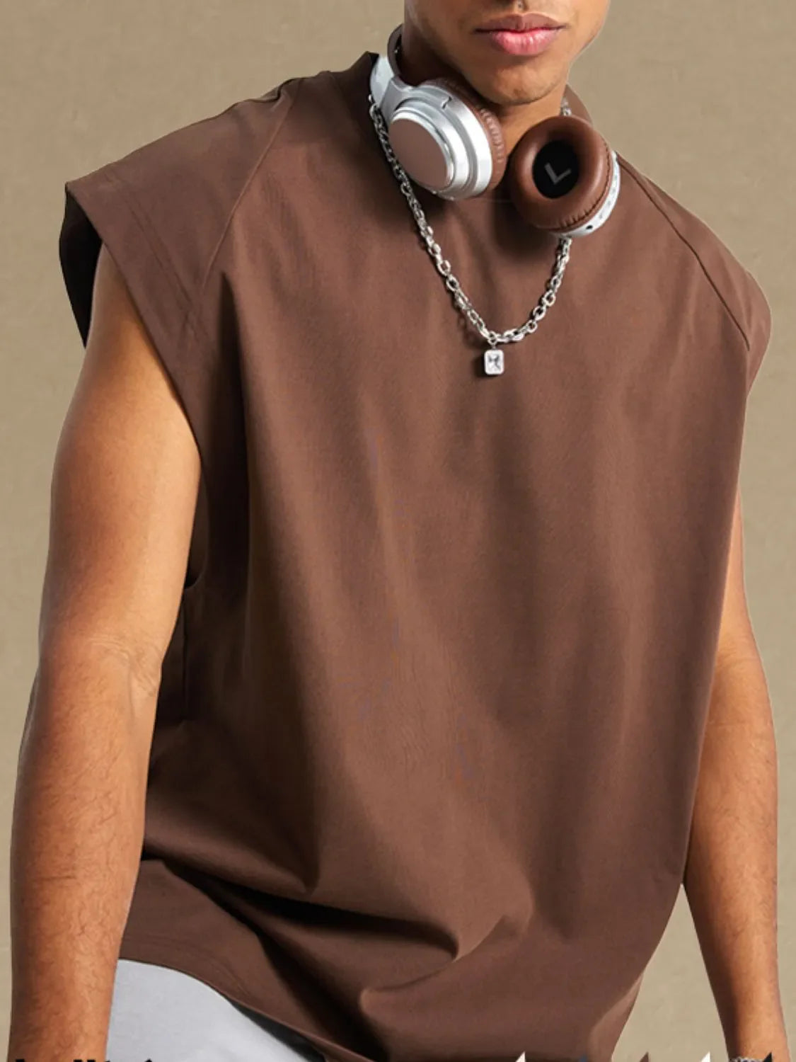 Camiseta sin mangas de cuello redondo para hombre