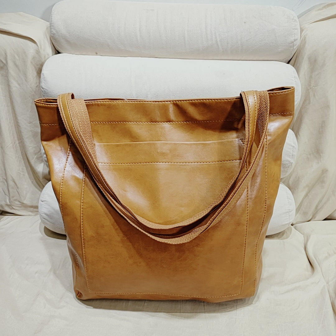 Retro Large Capacity Crossbody Bag