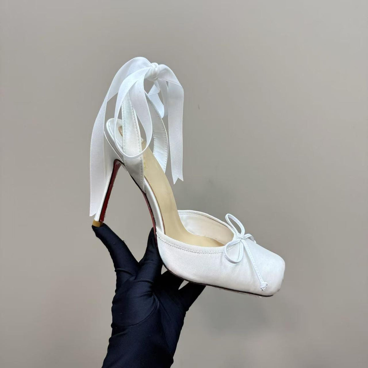 Women's Satin Ribbon Toe Cap Heels