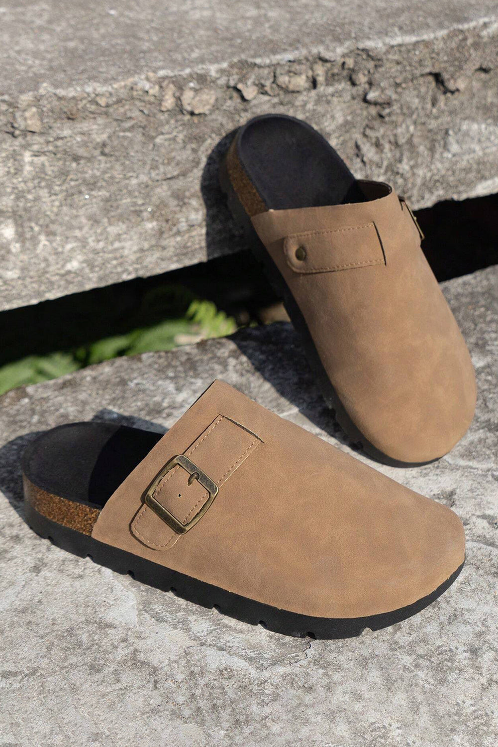 Zapatos de plataforma sin cordones color beige francés claro Corky