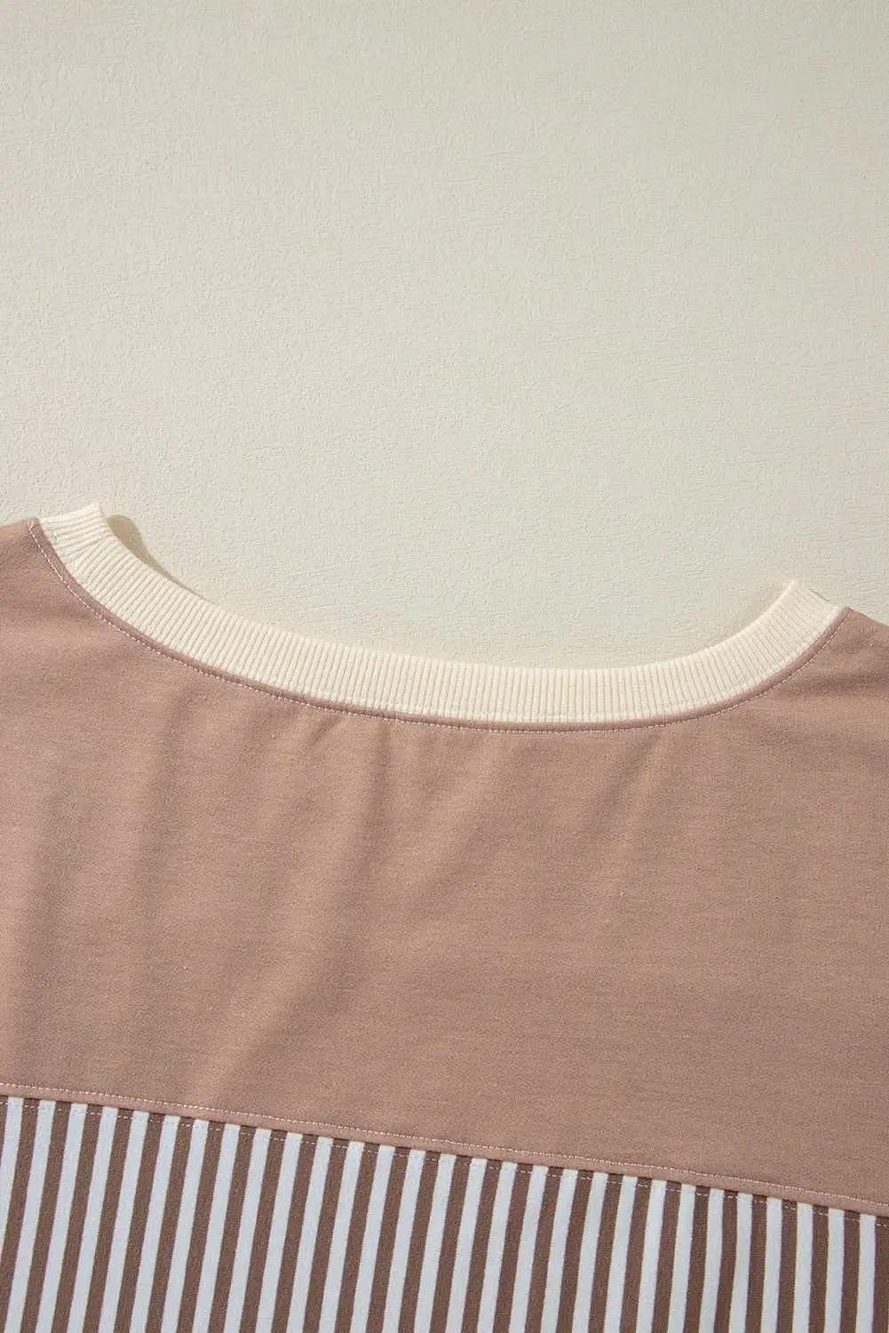 T-Shirts Love Salve Khaki Patchwork Plus Size Women's Tee: Stylish, Comfortable Top