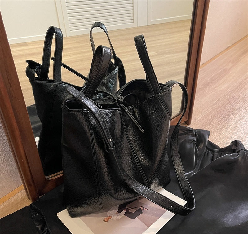 Casual Portable Large Capacity Tote Travel Bag