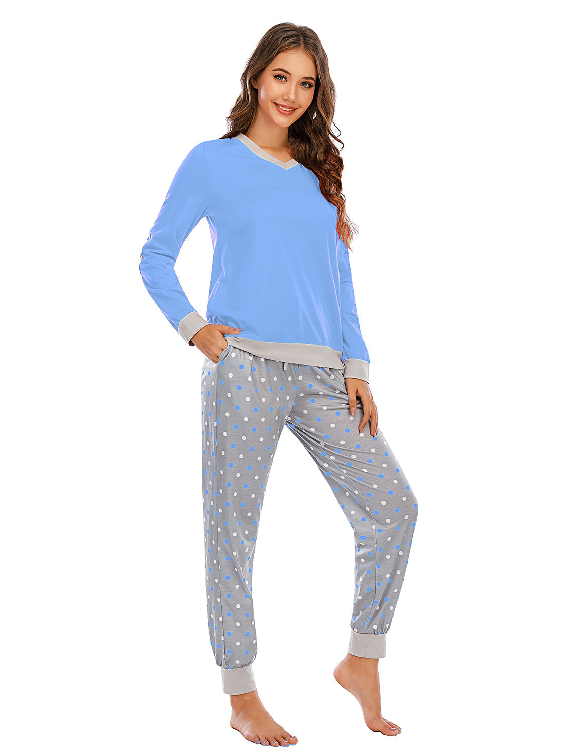 Conjunto de top de manga larga y pantalones de lunares