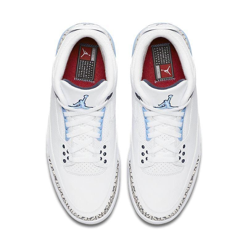 Air Jordan 3 Retro 'UNC'