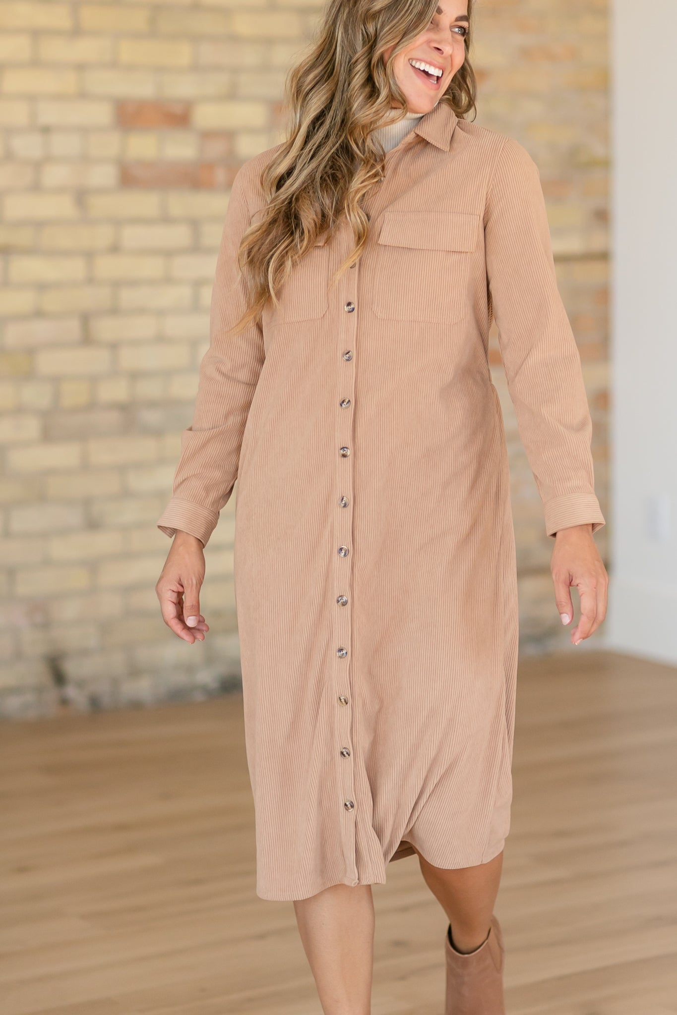 OFERTA ESPECIAL - Vestido camisero Anika de pana - VENTA FINAL