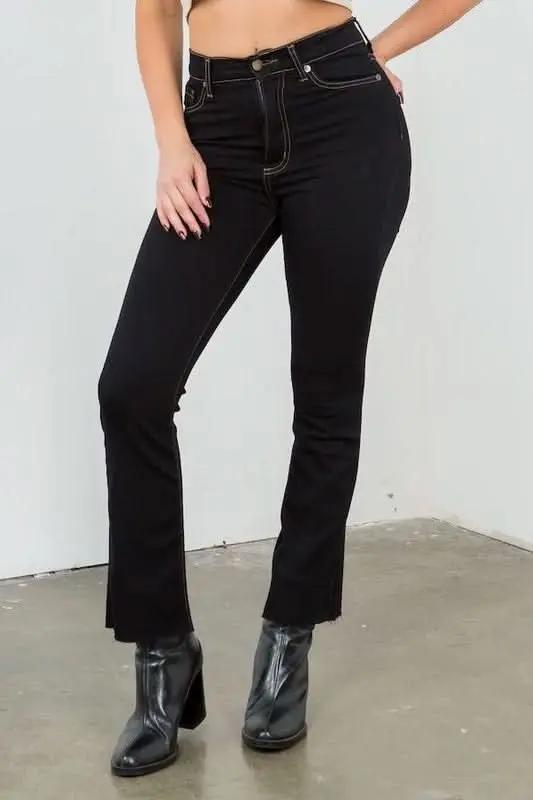 Jeans Jean - Flare tobillero recortado - Negro azabache
