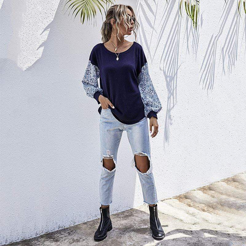 Suéter con estampado floral de dos tonos