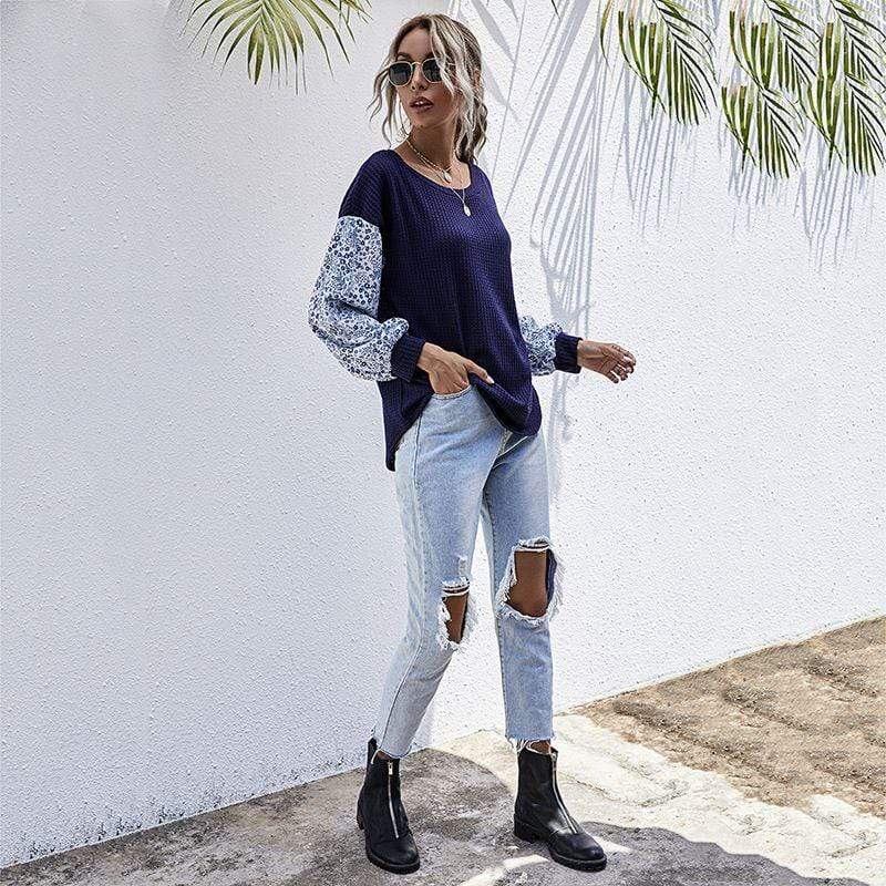 Suéter con estampado floral de dos tonos